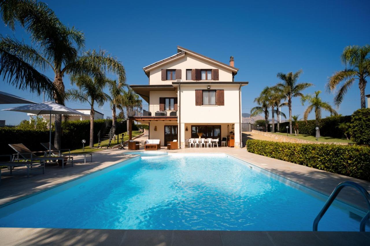 Villa Salato 알카모 외부 사진